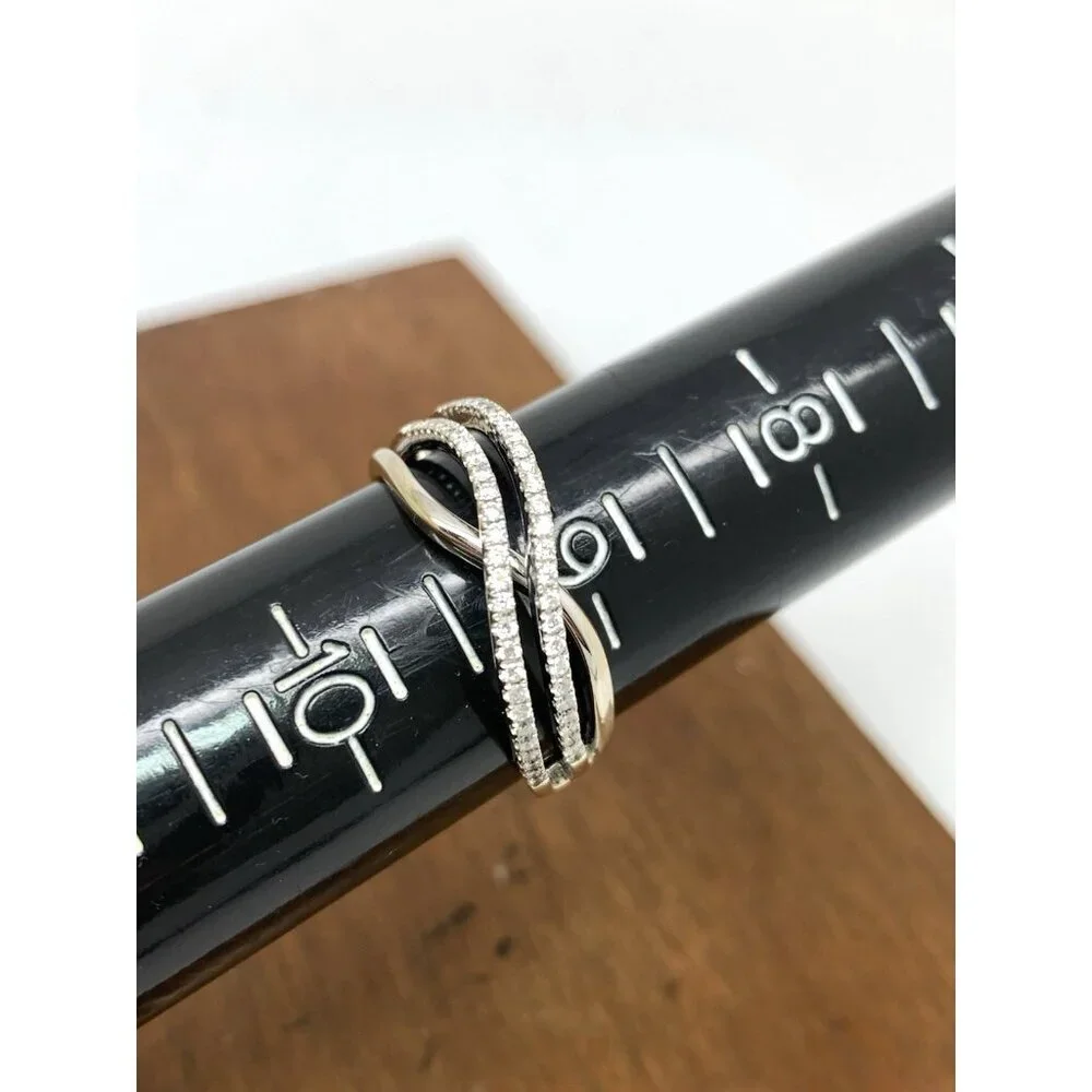 Double Row Diamond Ring 18k White Gold Crossover Style Women's Band Size 9.25